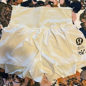 Lululemon Nulux Road to Trail High-Rise Short 4"